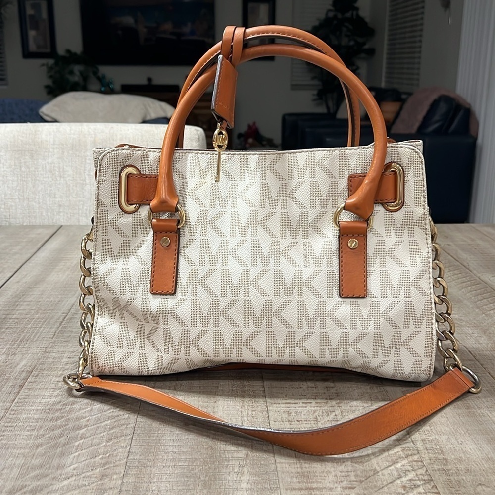 Michael Kors Handbag Vanilla Hamilton Shoulder Or Hand Bag - Picture 4 of 9